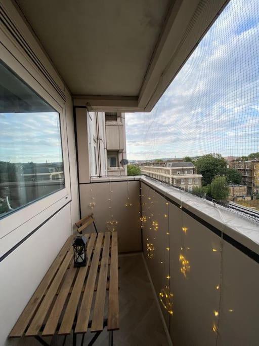 Comfy Entire Flat With City View Balcony In Regents Park, Camden, Central London Lägenhet Exteriör bild